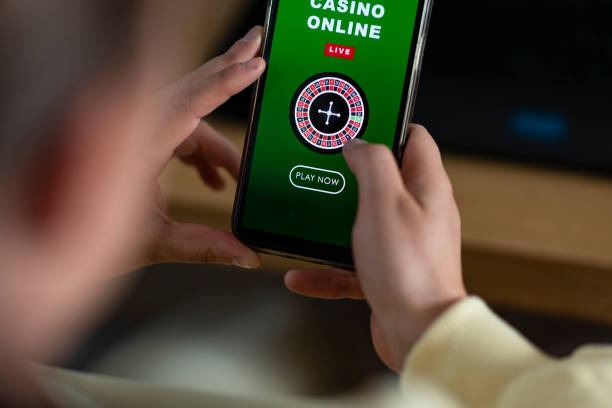 piktoto login app showing live blackjack table with multilingual dealer
